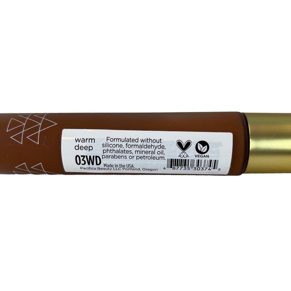 Pacifica Alight Clean Foundation - Picture 3 of 4